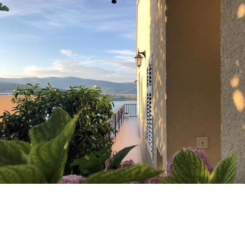 Garden Apartment near Trogir, with Swimming Pool and Barbecue Area