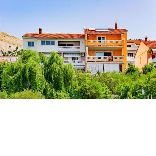 Gorgeous Apartment In Barbat Na Rabu With Wifi