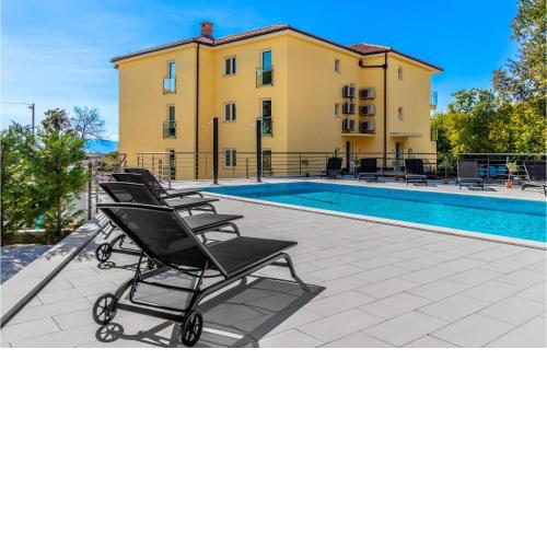 Gorgeous Apartment In Kostrena With Wifi