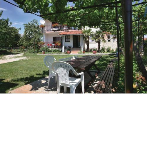 Gorgeous Apartment In Labin With Wifi