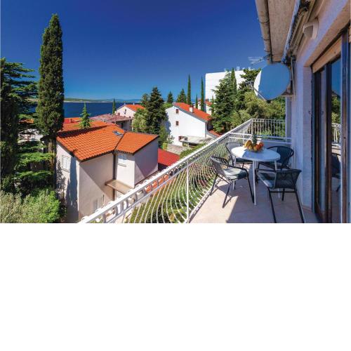 Gorgeous Apartment In Selce With Wifi