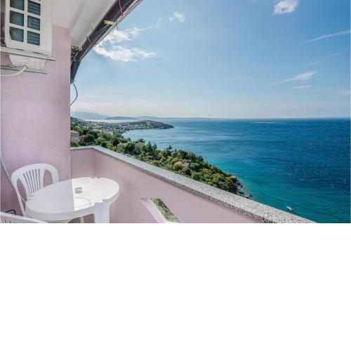 Gorgeous Apartment In Stara Baska 1