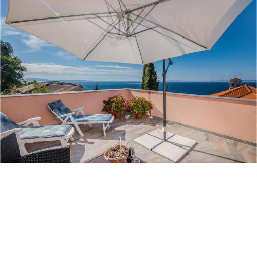 Gorgeous Apartment In Stara Baska With Wifi
