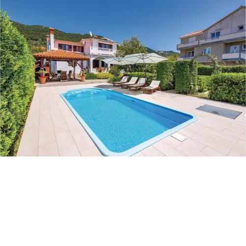 Gorgeous Home In Banjol With House Sea View