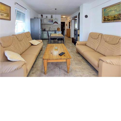 Gorgeous Home In Koromacno With Wifi