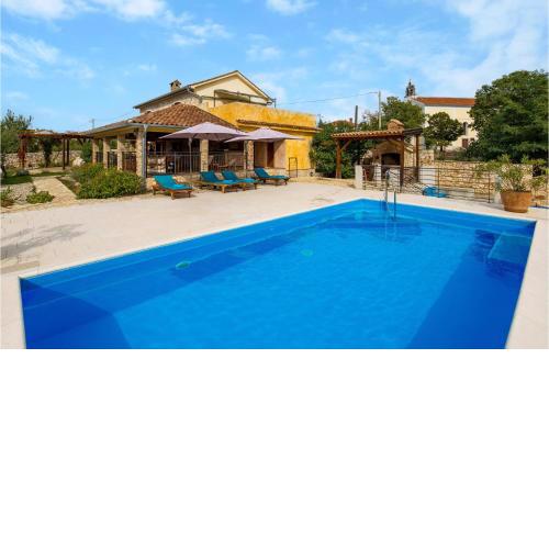 Gorgeous Home In Kras With Outdoor Swimming Pool
