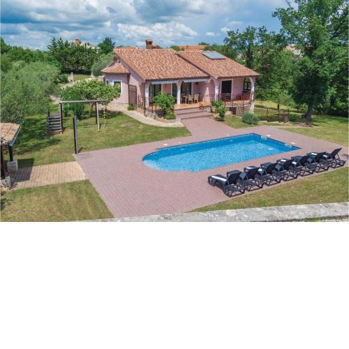 Gorgeous Home In Krnica
