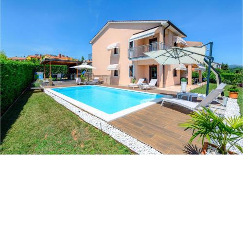 Gorgeous Home In Labin With Wifi