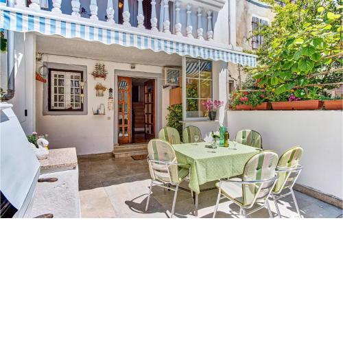 Gorgeous Home In Mali Losinj With Wifi