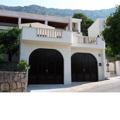 Guest house Fenix Brela
