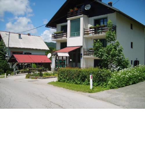 Guest House Raukar