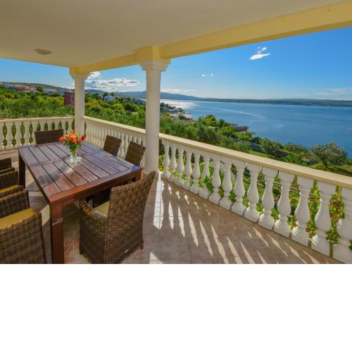 Holiday Home Ana by Interhome
