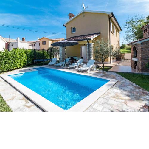 Holiday Home Antoni by Interhome