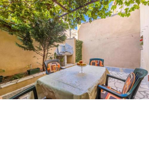 Holiday home Antonia - in old city center
