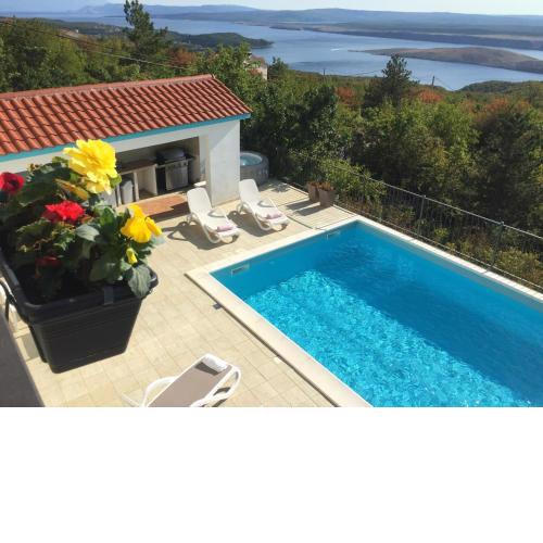 Holiday Home Aqua