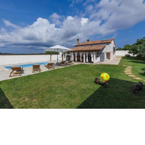Holiday Home Barbolan by Interhome