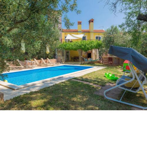 Holiday Home Duje & Mare by Interhome
