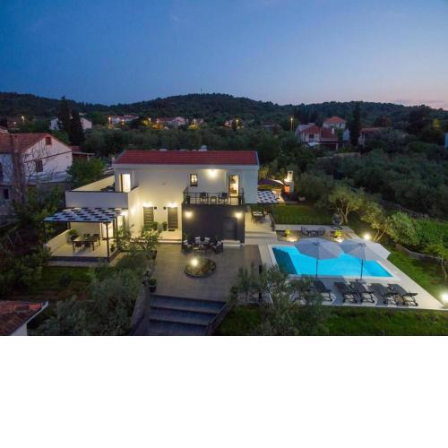 Holiday Home in Ždrelac with Seaview, Terrace, Air condition, WIFI (4652-1)