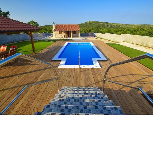Holiday Home Julija by Interhome