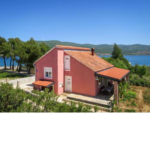 Holiday Home Kata by Interhome