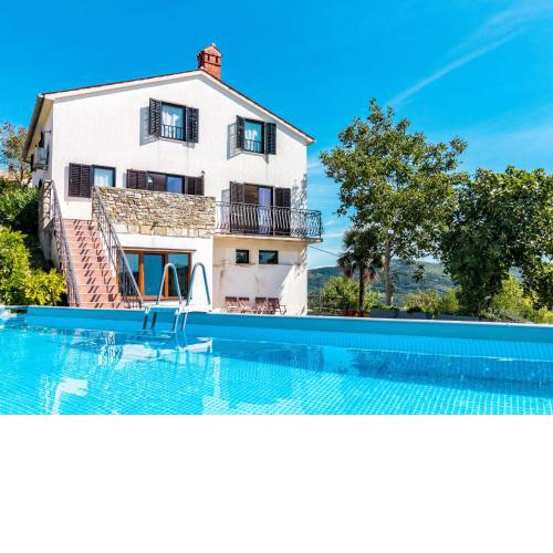 Holiday Home Kušar by Interhome