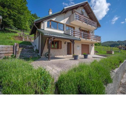 Holiday Home Lady Lavender by Interhome