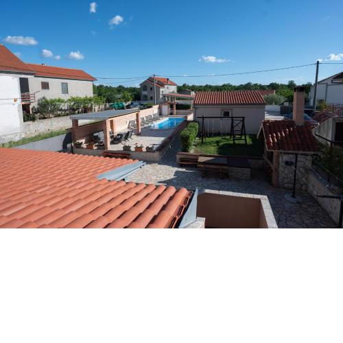 Holiday Home Luka Pridraga