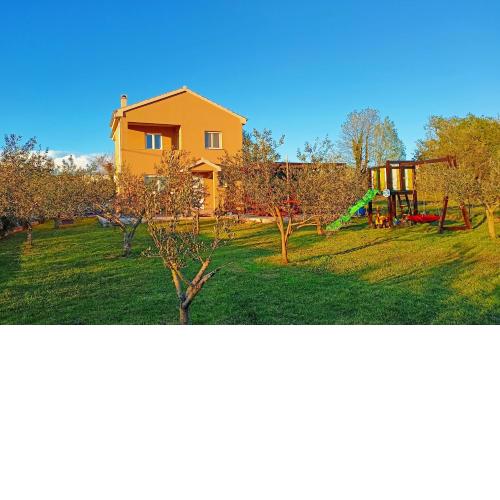 Holiday home Luka