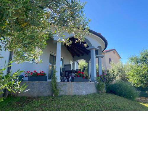 Holiday Home Mihaela