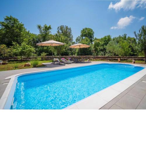 Holiday Home Mila by Interhome