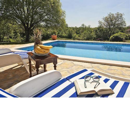 Holiday Home Mila by Interhome