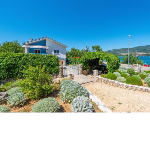 Holiday Home Milka by Interhome