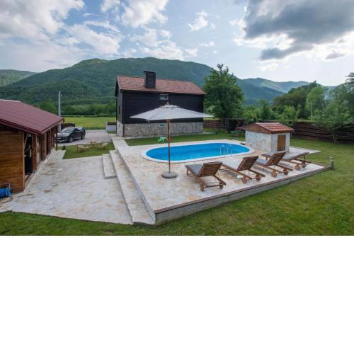 Holiday Home Nina with a heated pool
