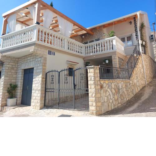 Holiday Home Peran