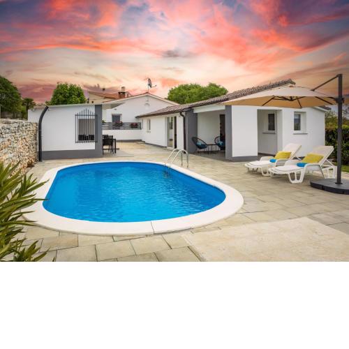 Holiday Home Prenc by Interhome