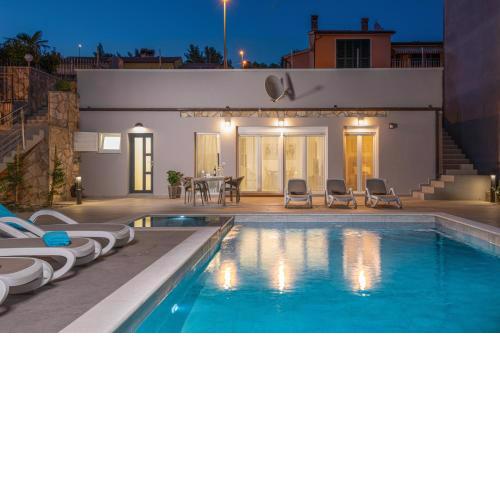 Holiday Home Quadro Rabac