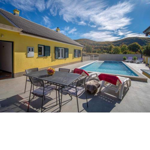 Holiday Home Saulja by Interhome