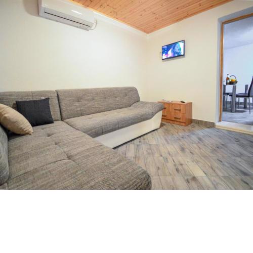 Holiday Home Snježana by Interhome