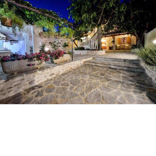 Holiday Home Sudinjevi Dvori