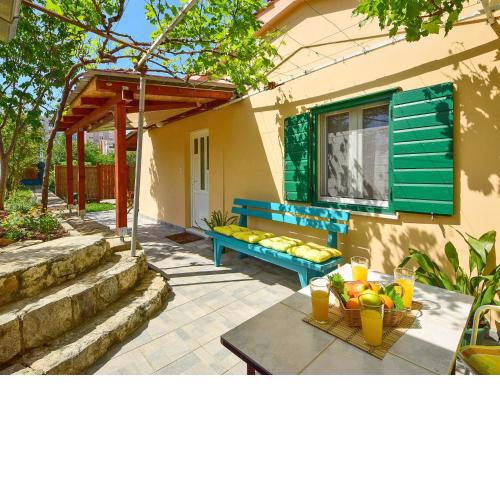 Holiday Home Taja by Interhome