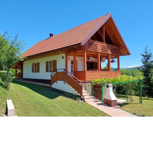 Holiday home Tihovo