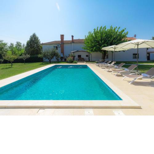 Holiday Home Tijan by Interhome