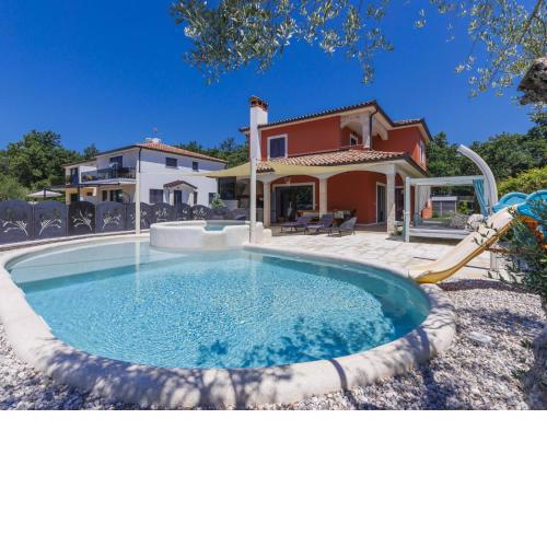 Holiday Home Villa Amaii by Interhome