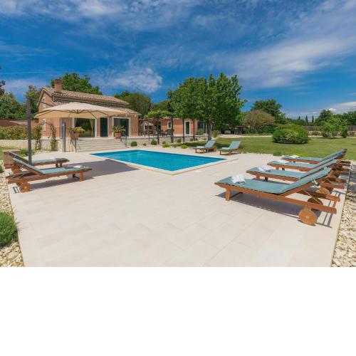 Holiday Home Villa Bernard by Interhome