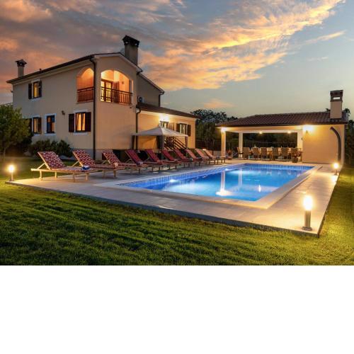 Holiday Home Villa Helena by Interhome