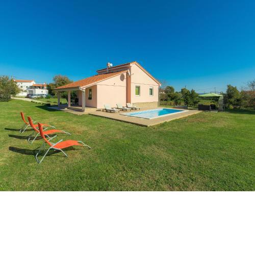 Holiday Home Vita by Interhome
