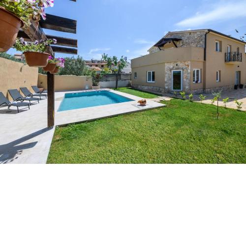 Holiday house Boky