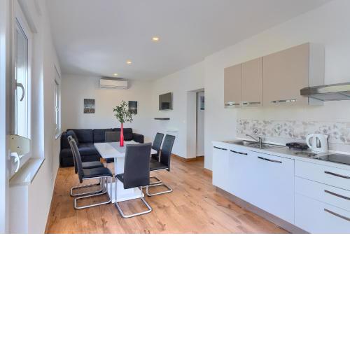 Holiday House Chill Out Loborika Pula 6 persons