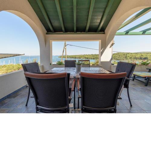 Holiday House in a quiet area covered terrace