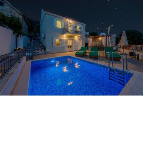 Holiday house ISA
